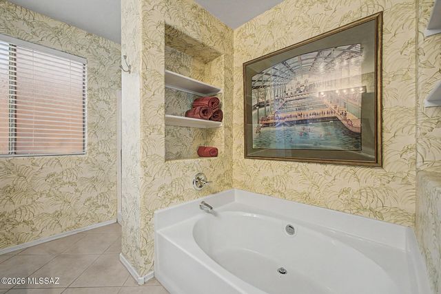 5482 W Dove Mountain Park Road, Marana, AZ 85658