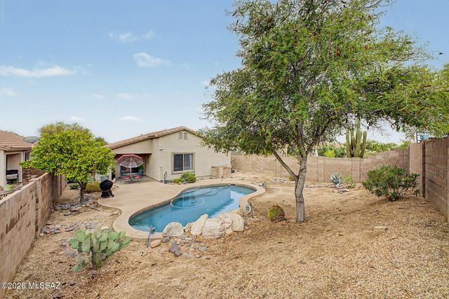 5482 W Dove Mountain Park Road, Marana, AZ 85658
