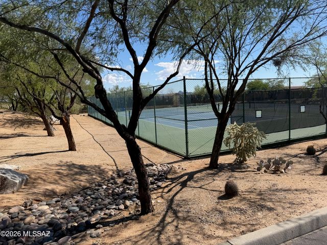 5482 W Dove Mountain Park Road, Marana, AZ 85658