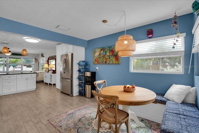 801 GRAY STREET S, Gulfport, FL 33707