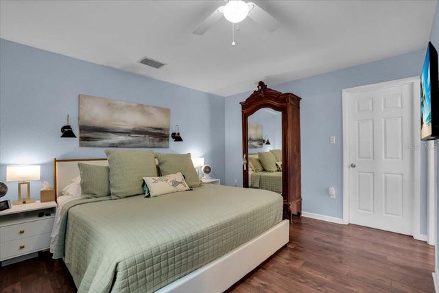 801 GRAY STREET S, Gulfport, FL 33707