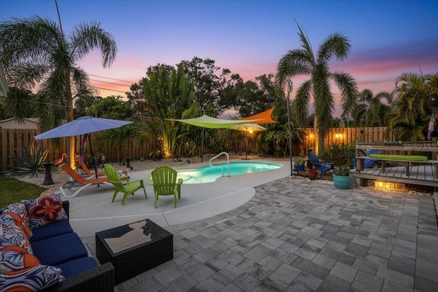 801 GRAY STREET S, Gulfport, FL 33707