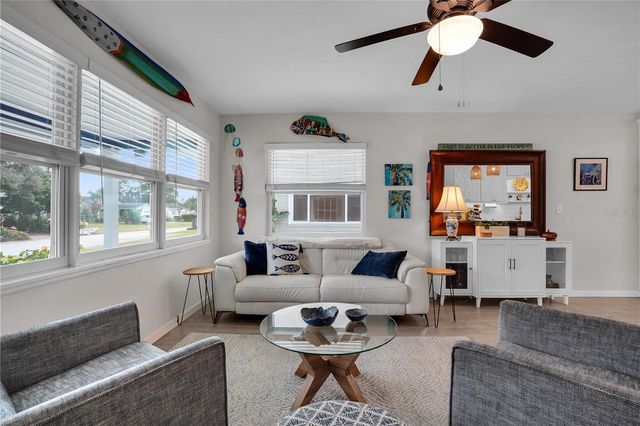 801 GRAY STREET S, Gulfport, FL 33707