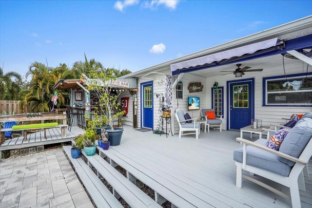 801 GRAY STREET S, Gulfport, FL 33707