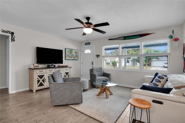 801 GRAY STREET S, Gulfport, FL 33707