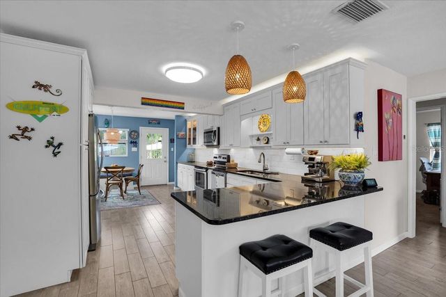 801 GRAY STREET S, Gulfport, FL 33707