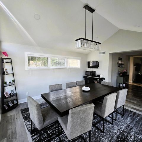 3531 W Rawson AVENUE, Franklin, WI 53132
