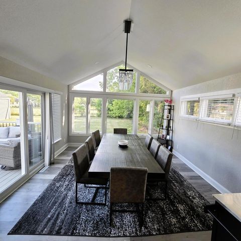 3531 W Rawson AVENUE, Franklin, WI 53132