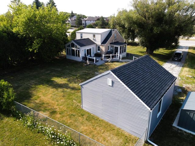 3531 W Rawson AVENUE, Franklin, WI 53132
