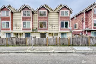 12323 10th Place NE #C, Seattle, WA 98125