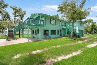 1040 County Road 206, Sargent, TX 77414