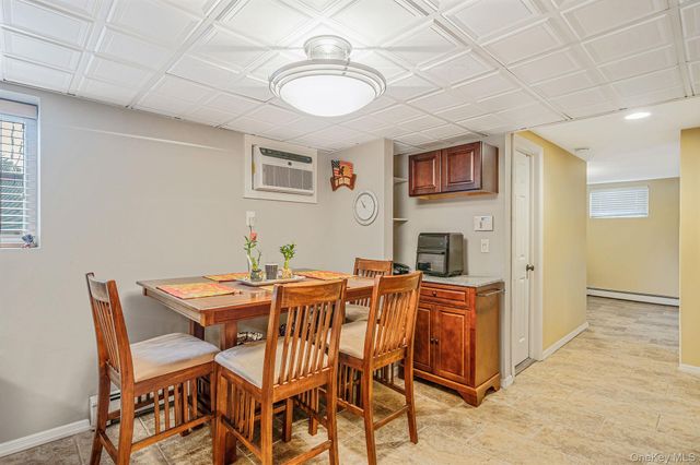 159 Shady Lane, Smithtown, NY 11787