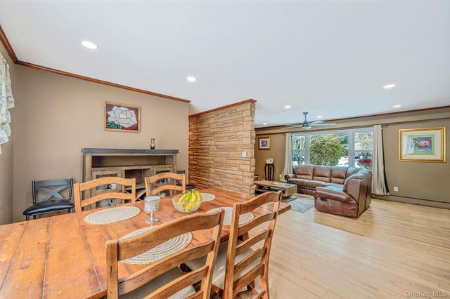 159 Shady Lane, Smithtown, NY 11787