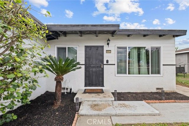 9952 Catawba, Fontana, CA 92335