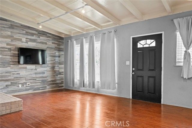 9952 Catawba, Fontana, CA 92335