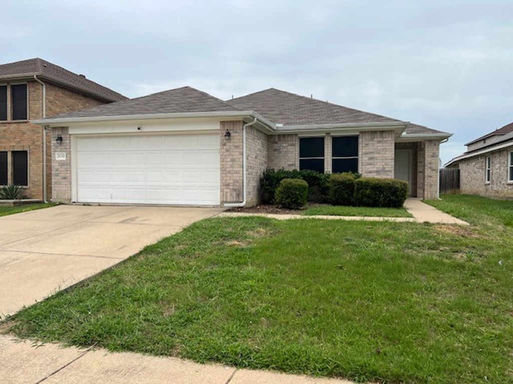 2132 Van Zandt Drive, Grand Prairie, TX 75052