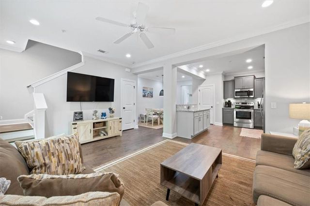 404 Mariners Circle, St. Simons Island, GA 31522