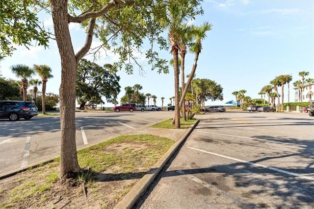 404 Mariners Circle, St. Simons Island, GA 31522