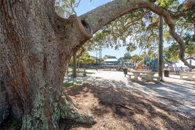 404 Mariners Circle, St. Simons Island, GA 31522