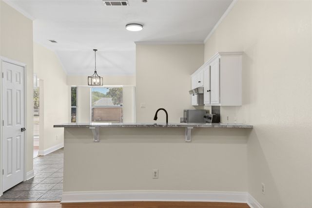 1064 The Meadows Parkway, Desoto, TX 75115