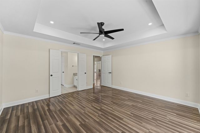 1064 The Meadows Parkway, Desoto, TX 75115