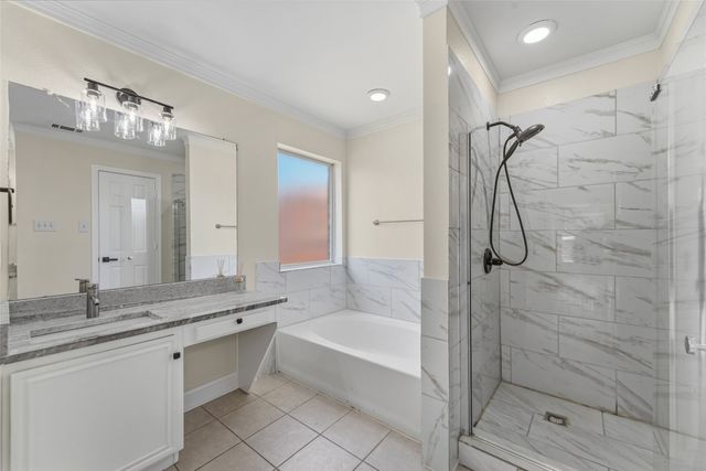 1064 The Meadows Parkway, Desoto, TX 75115