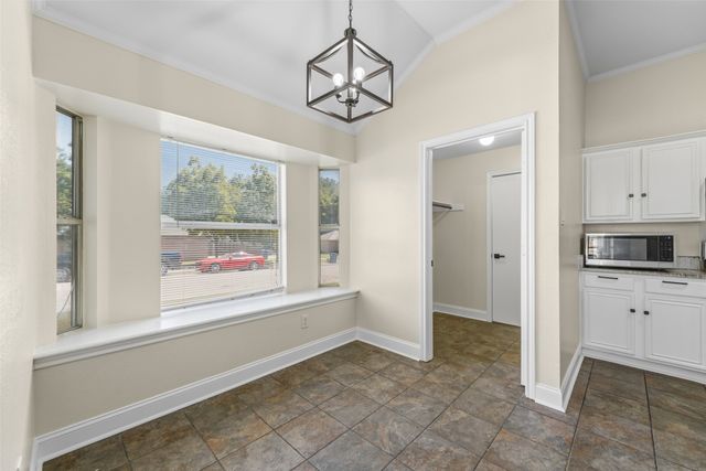 1064 The Meadows Parkway, Desoto, TX 75115