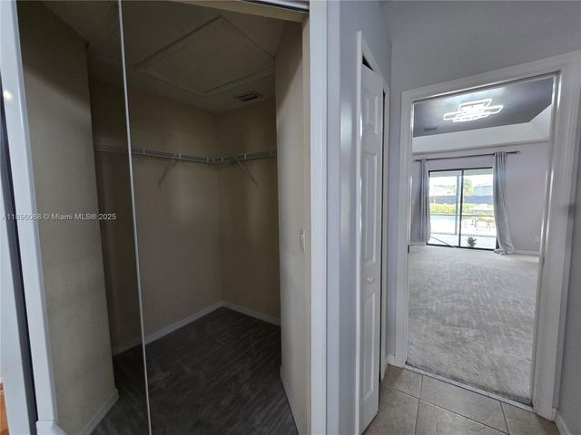 3401 SW San Benito St, Port St. Lucie, FL 34953