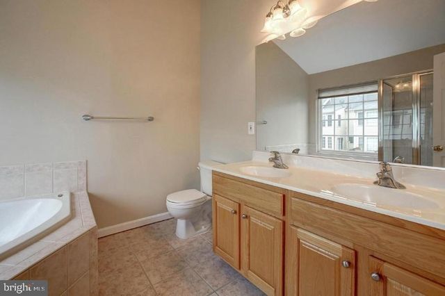 9611 NORMANTON WAY, Manassas, VA 20110