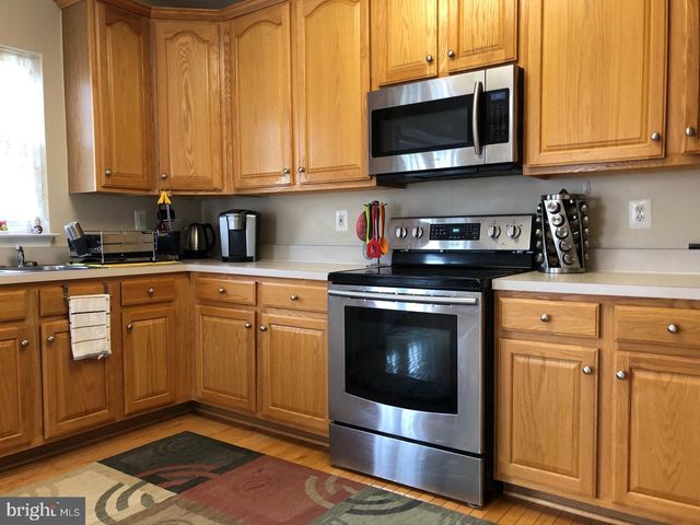 9611 NORMANTON WAY, Manassas, VA 20110