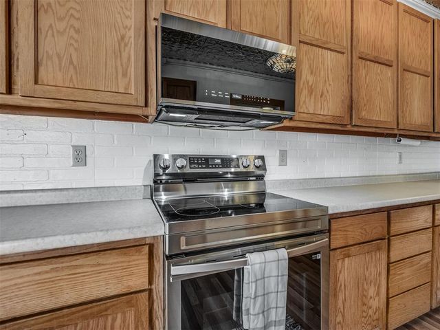 45 E Drummond Street, Shawnee, OK 74801