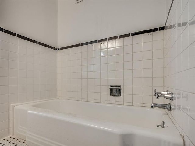 45 E Drummond Street, Shawnee, OK 74801