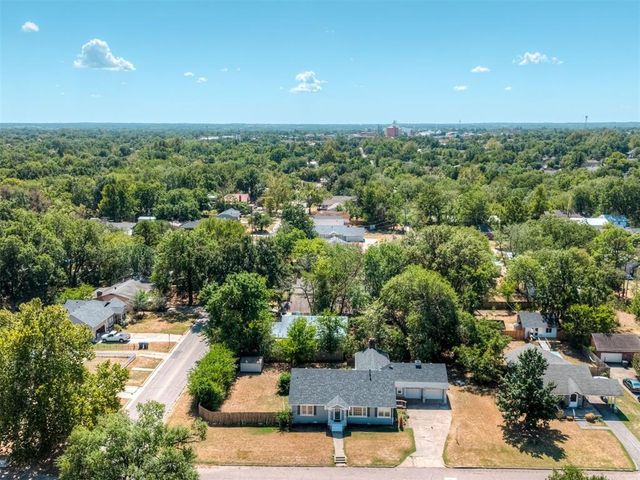 45 E Drummond Street, Shawnee, OK 74801