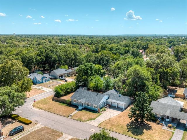 45 E Drummond Street, Shawnee, OK 74801