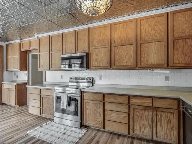 45 E Drummond Street, Shawnee, OK 74801
