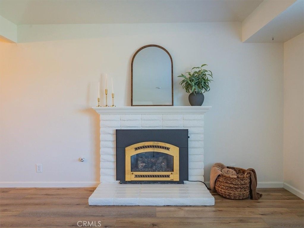 Image 7 of property listing at 470 Wilson Court, Santa Maria, CA 93455