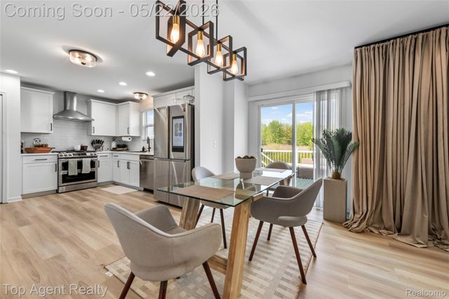 58693 Westmoore Circle, New Haven Village, MI 48048