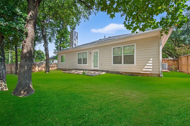 22215 Jay Drive, Spring, TX 77373