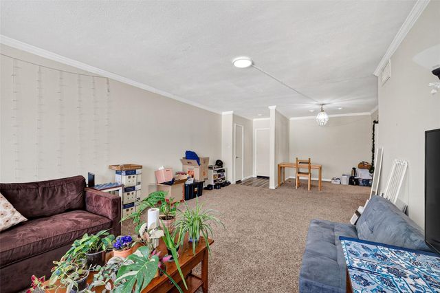 2600 Bellefontaine St Apt D24,, Houston, TX 77025