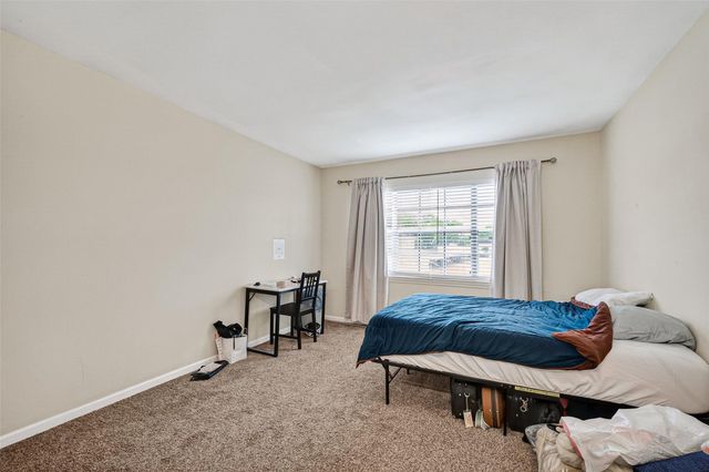 2600 Bellefontaine St Apt D24,, Houston, TX 77025