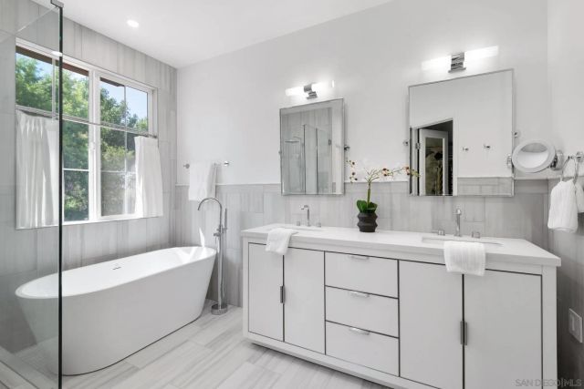23673 Hayes, Murrieta, CA 92562