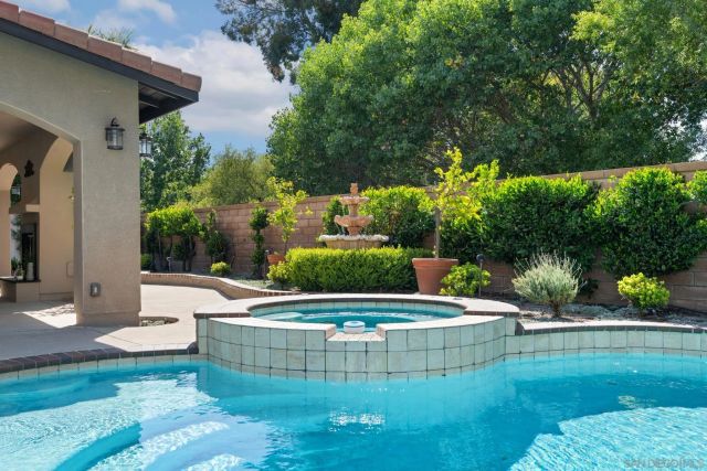 23673 Hayes, Murrieta, CA 92562