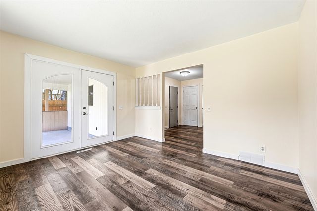 5829 Claremount Street, Portage, MI 49024