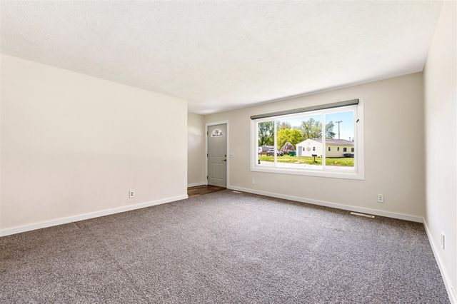 5829 Claremount Street, Portage, MI 49024