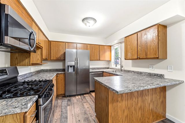 5829 Claremount Street, Portage, MI 49024