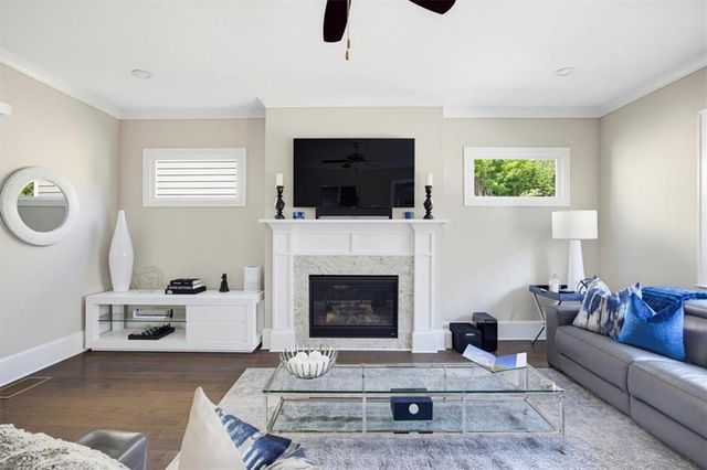 211 Highland Park Point, Woodstock, GA 30188