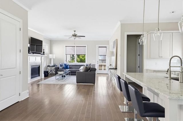 211 Highland Park Point, Woodstock, GA 30188