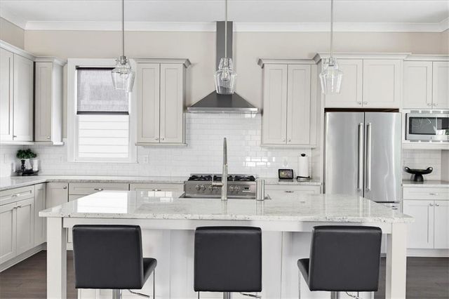211 Highland Park Point, Woodstock, GA 30188