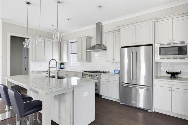 211 Highland Park Point, Woodstock, GA 30188