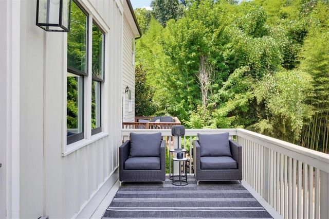 211 Highland Park Point, Woodstock, GA 30188